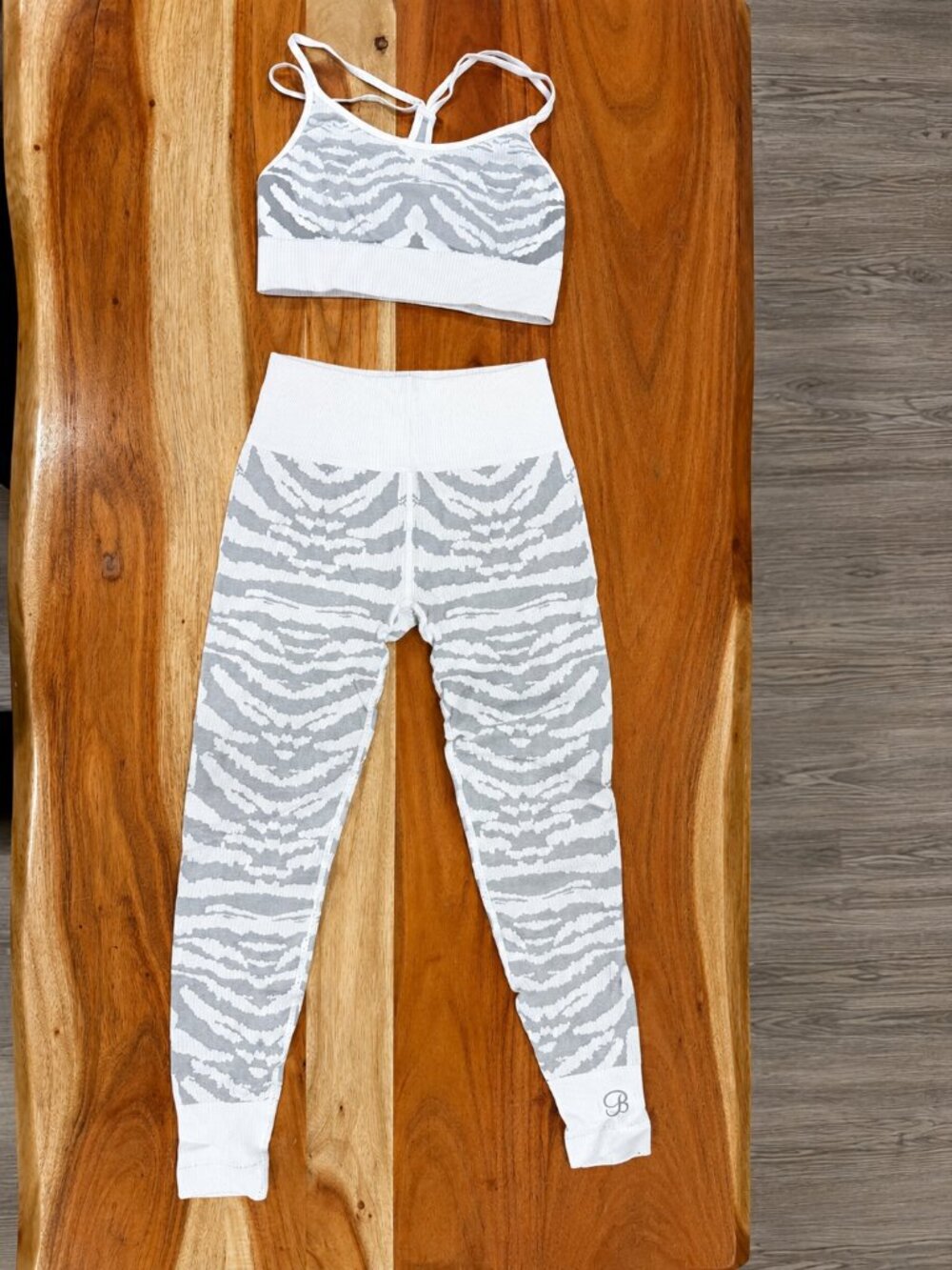Bombshell Sportswear Zebra Seamless Set | Sports Bra & Leggings | Small
